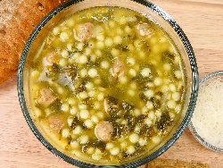Бърза италианска супа с пуешки кюфтенца и паста орзо (арпа фиде) - снимка на рецептата